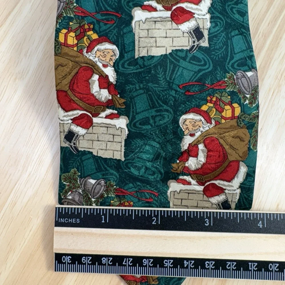 Vintage Robert Talbott for Guffey's Men's Green Santa Claus Christmas Silk Tie